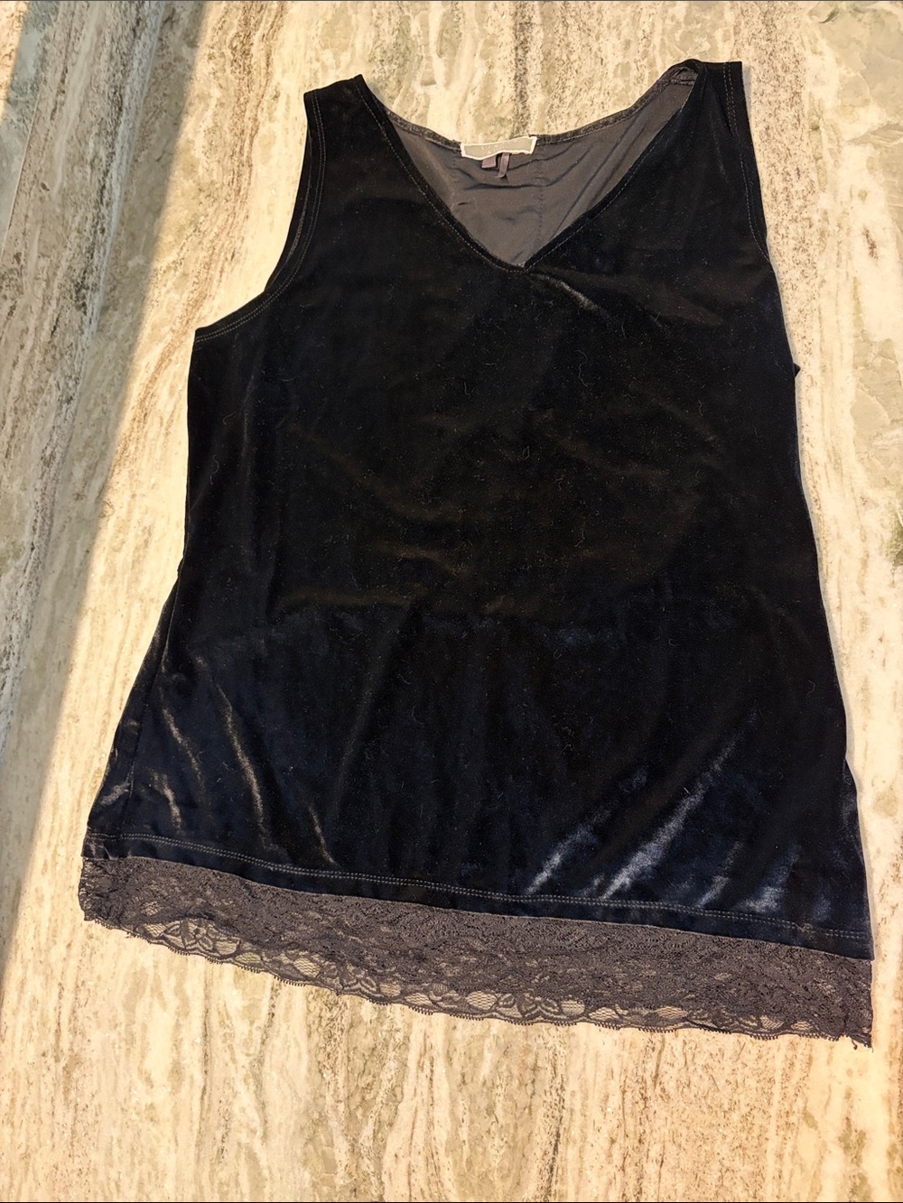Liquid by Sioni Black Velvet Tank Top Size Medium
